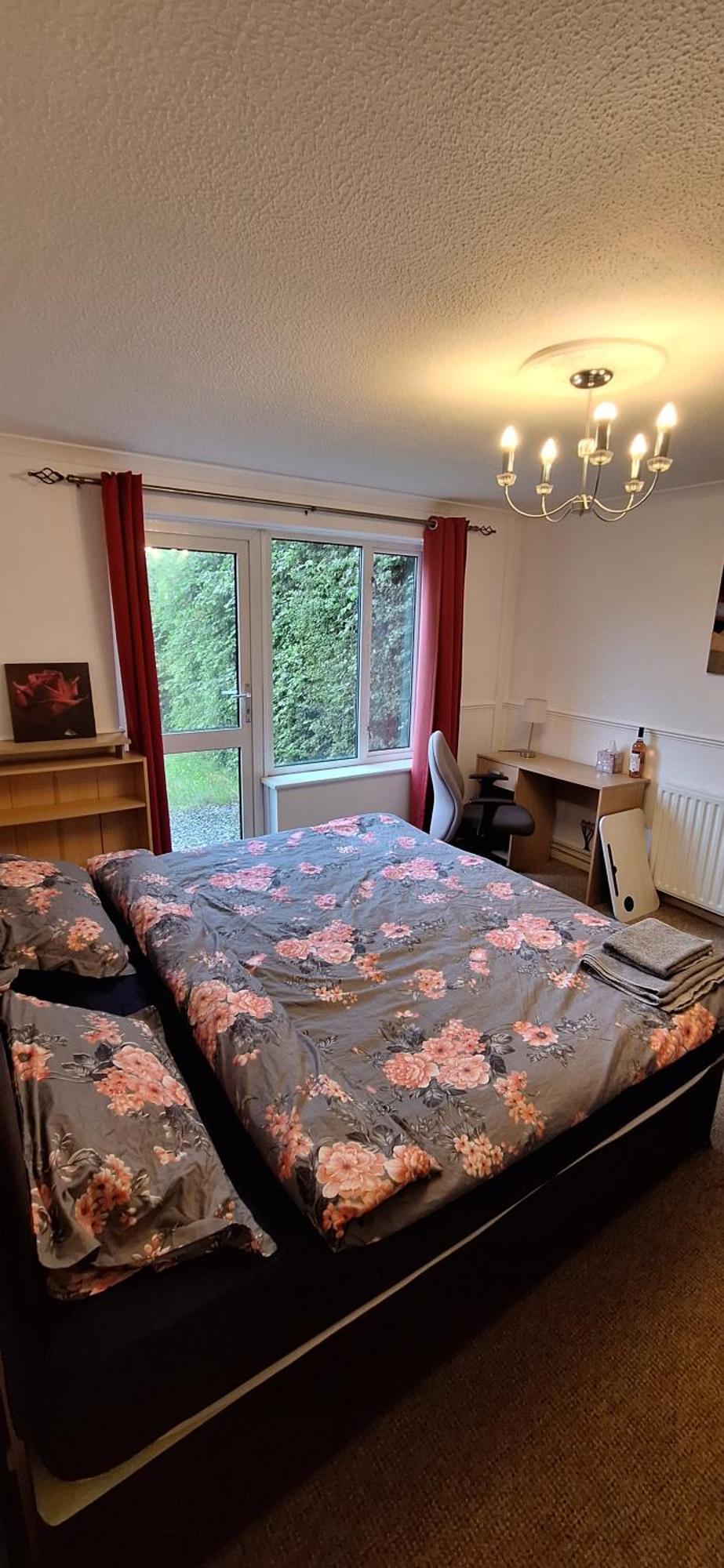 Spacious And Serene Stay Near Milton Keynes Centre Willen Camera foto